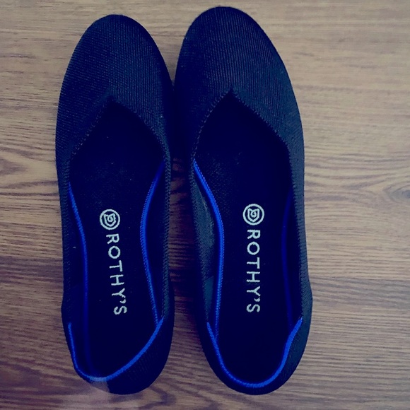 Rothys Black slip ons - Picture 1 of 14